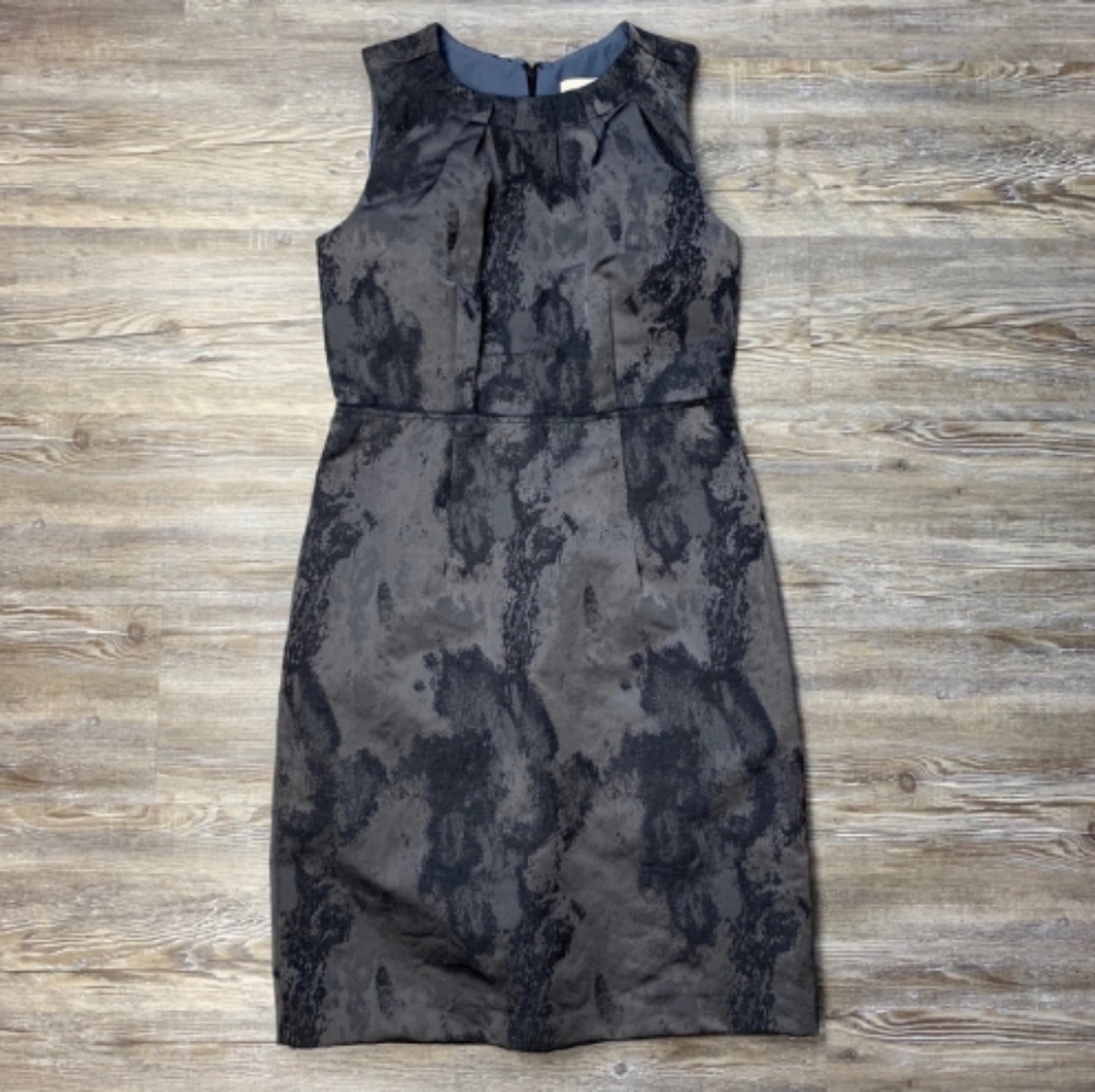 NWT LOFT gray silver jacquard sheath dress